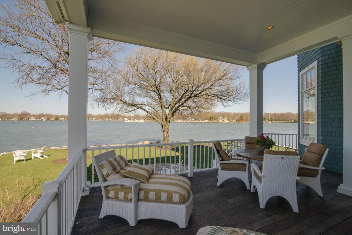 BACK BAY BEACH - Residential