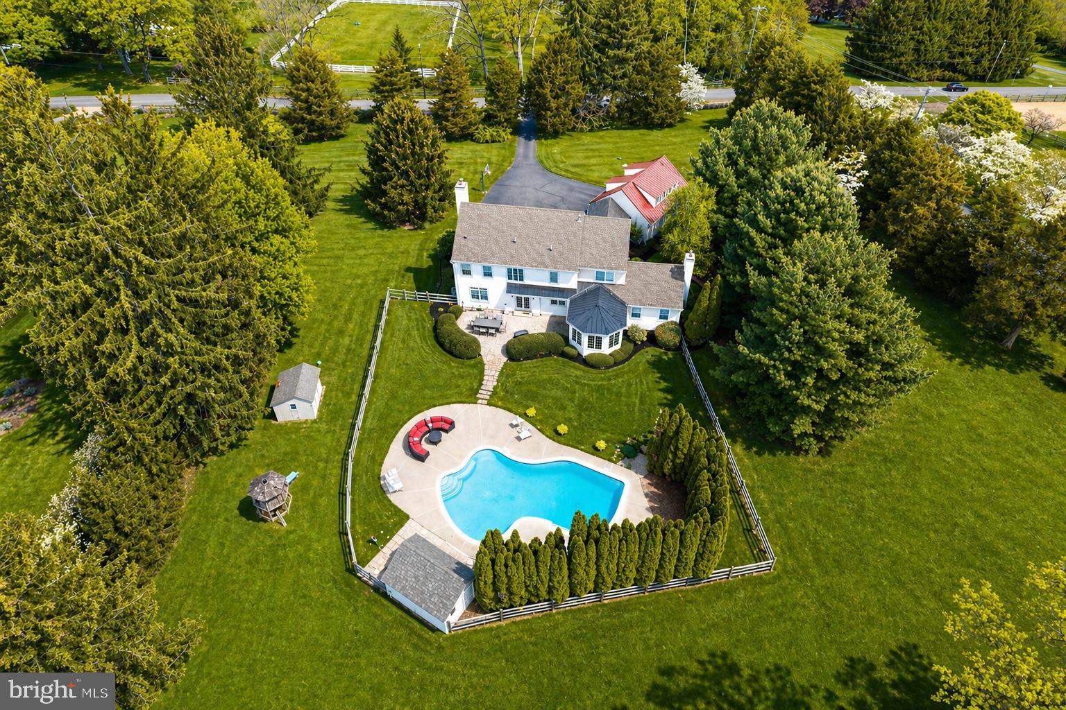 SAINT MATTHEWS WDS - Residential