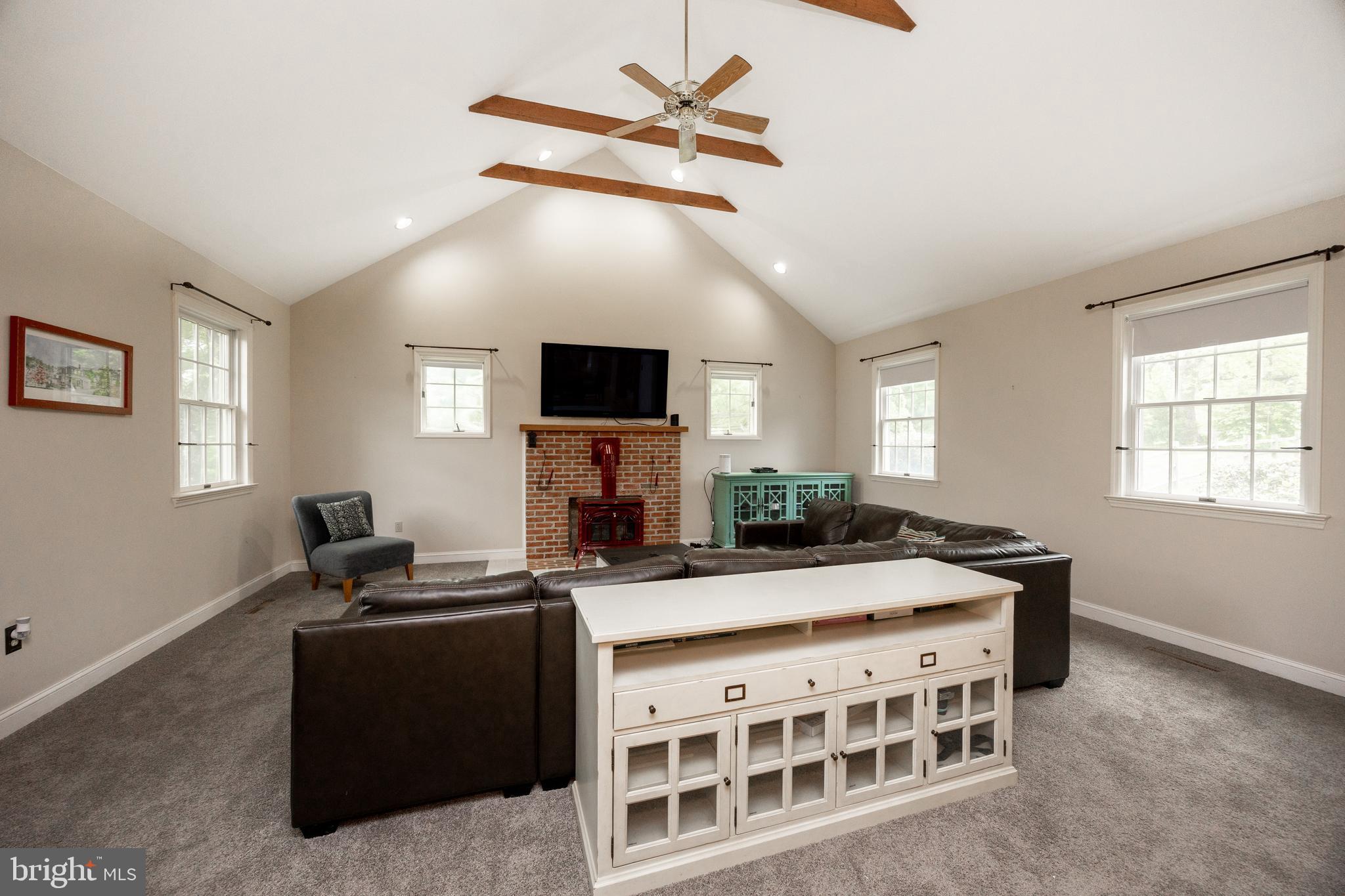 SAINT MATTHEWS WDS - Residential