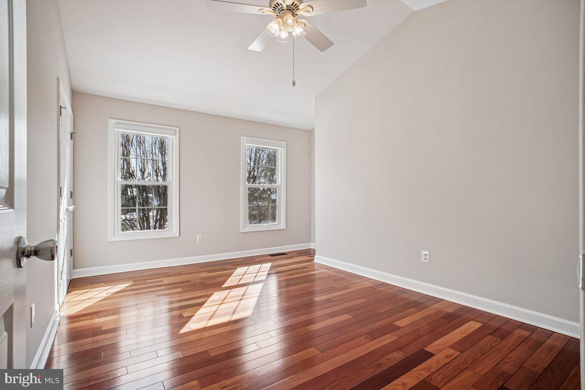 VIRGINIA RUN - Residential