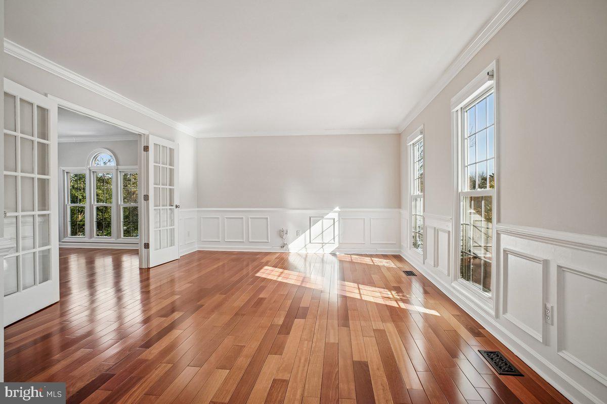 VIRGINIA RUN - Residential