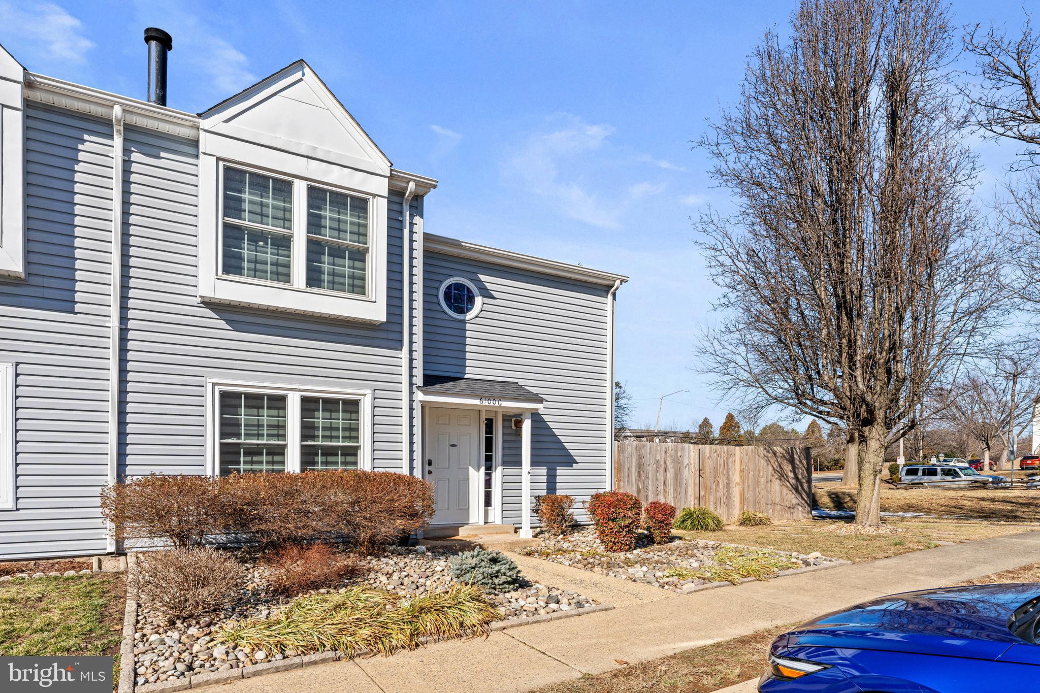 6100 HOSKINS HOLLOW CIRCLE C