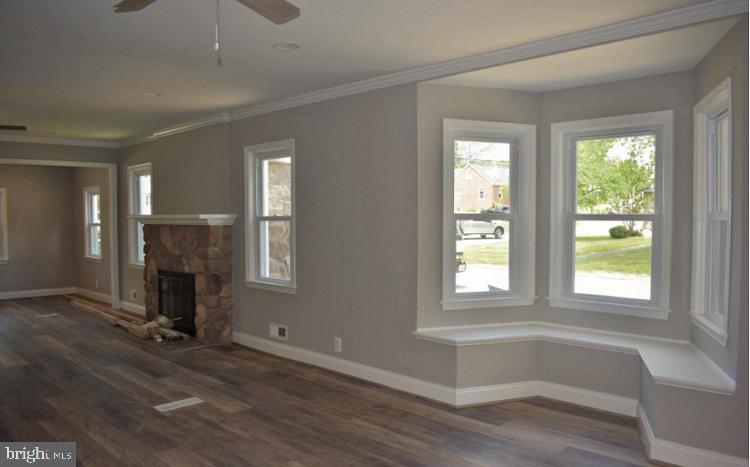 PARKVILLE - Residential