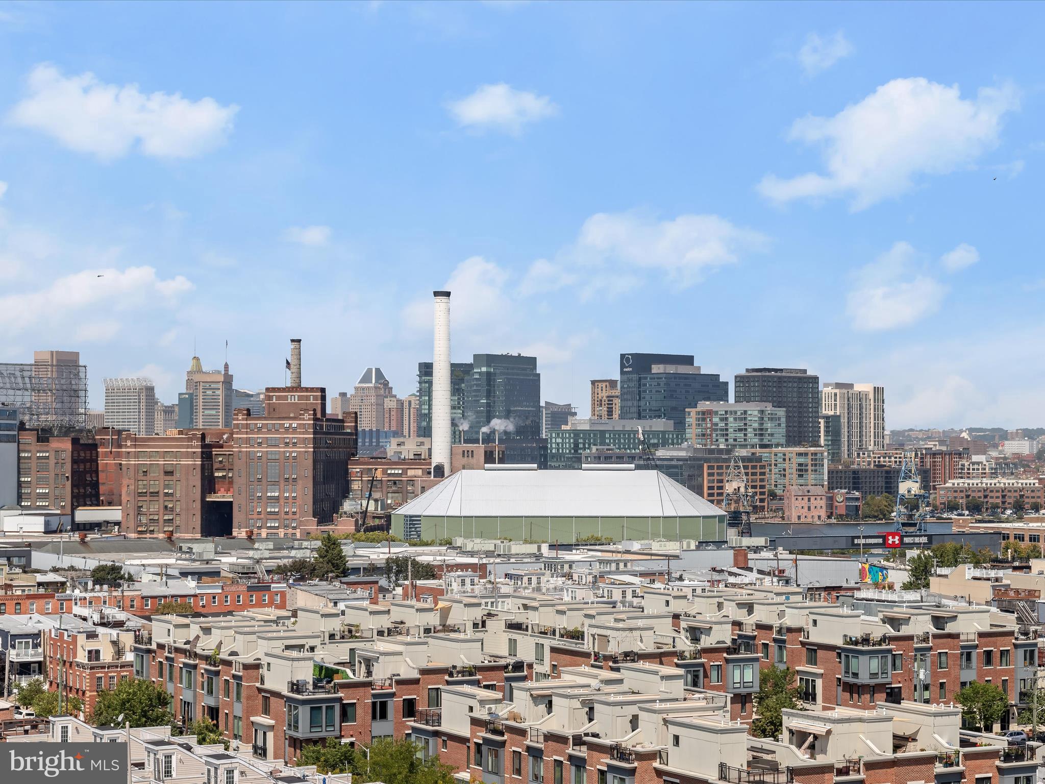 LOCUST POINT - Residential
