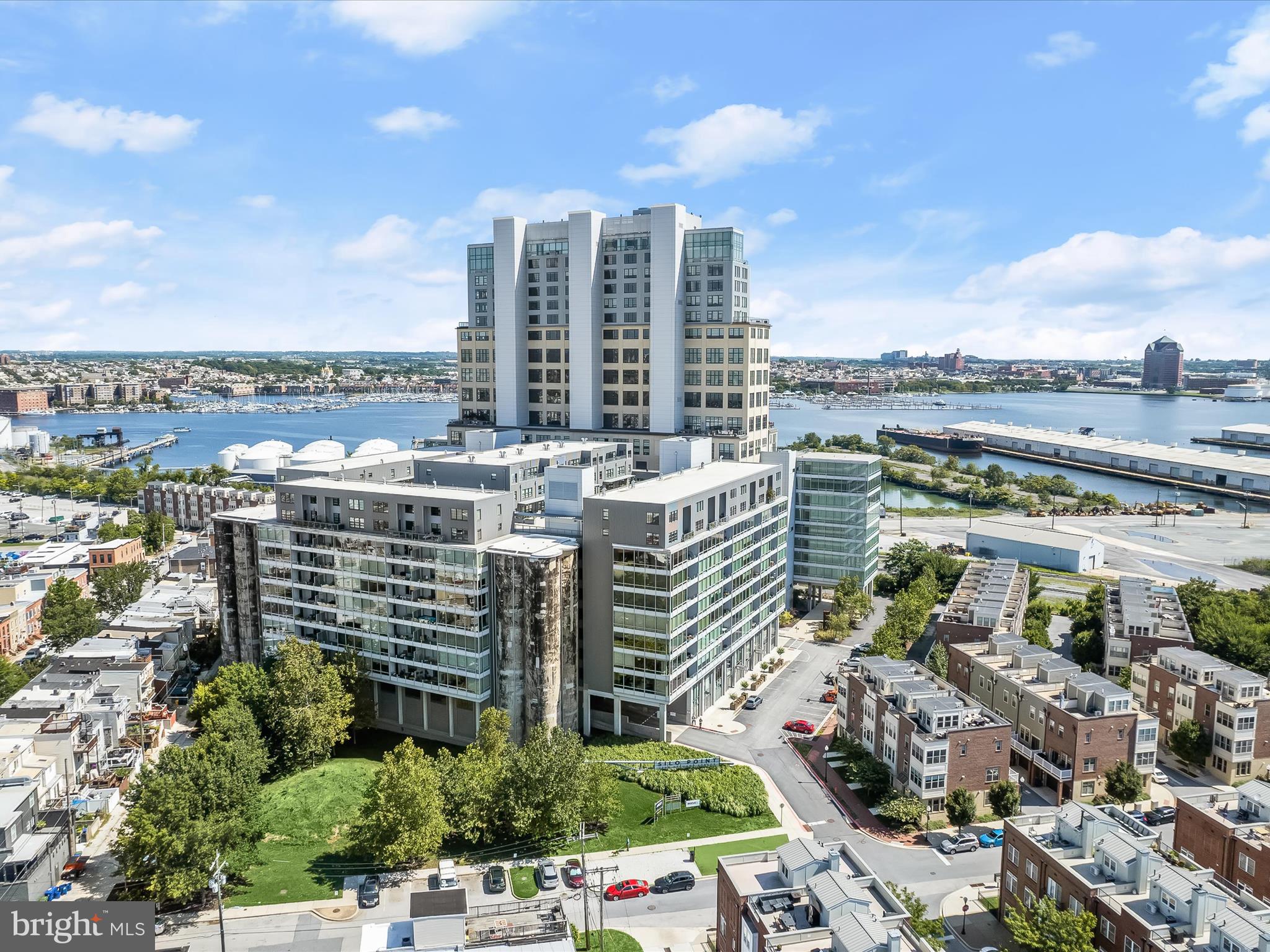 LOCUST POINT - Residential