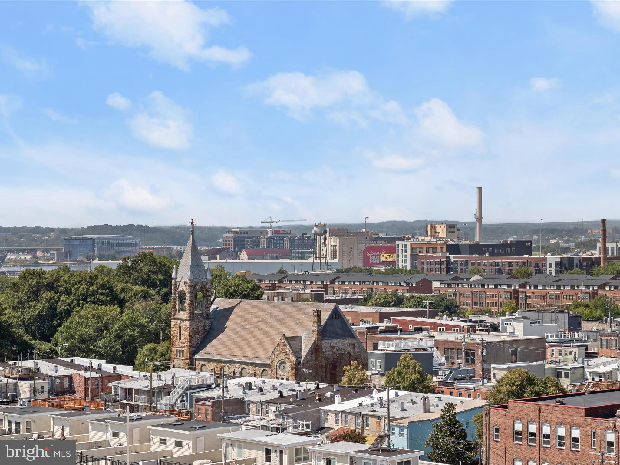 LOCUST POINT - Residential