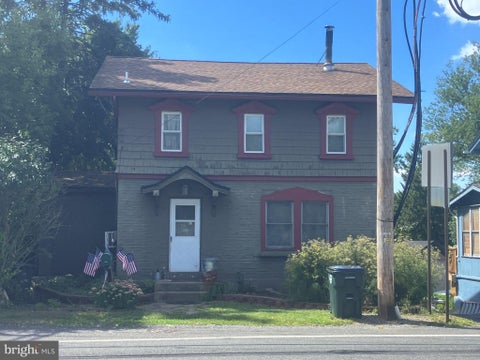 Homes For Sale - 1146 Trexlertown Road<br/> BREINIGSVILLE, PA 18031