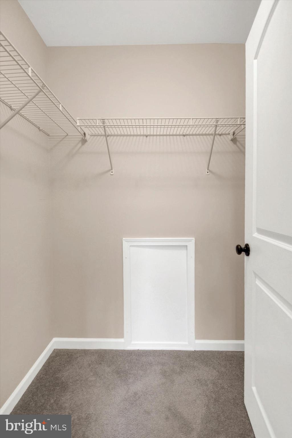 CARRIAGE HILL - Residential