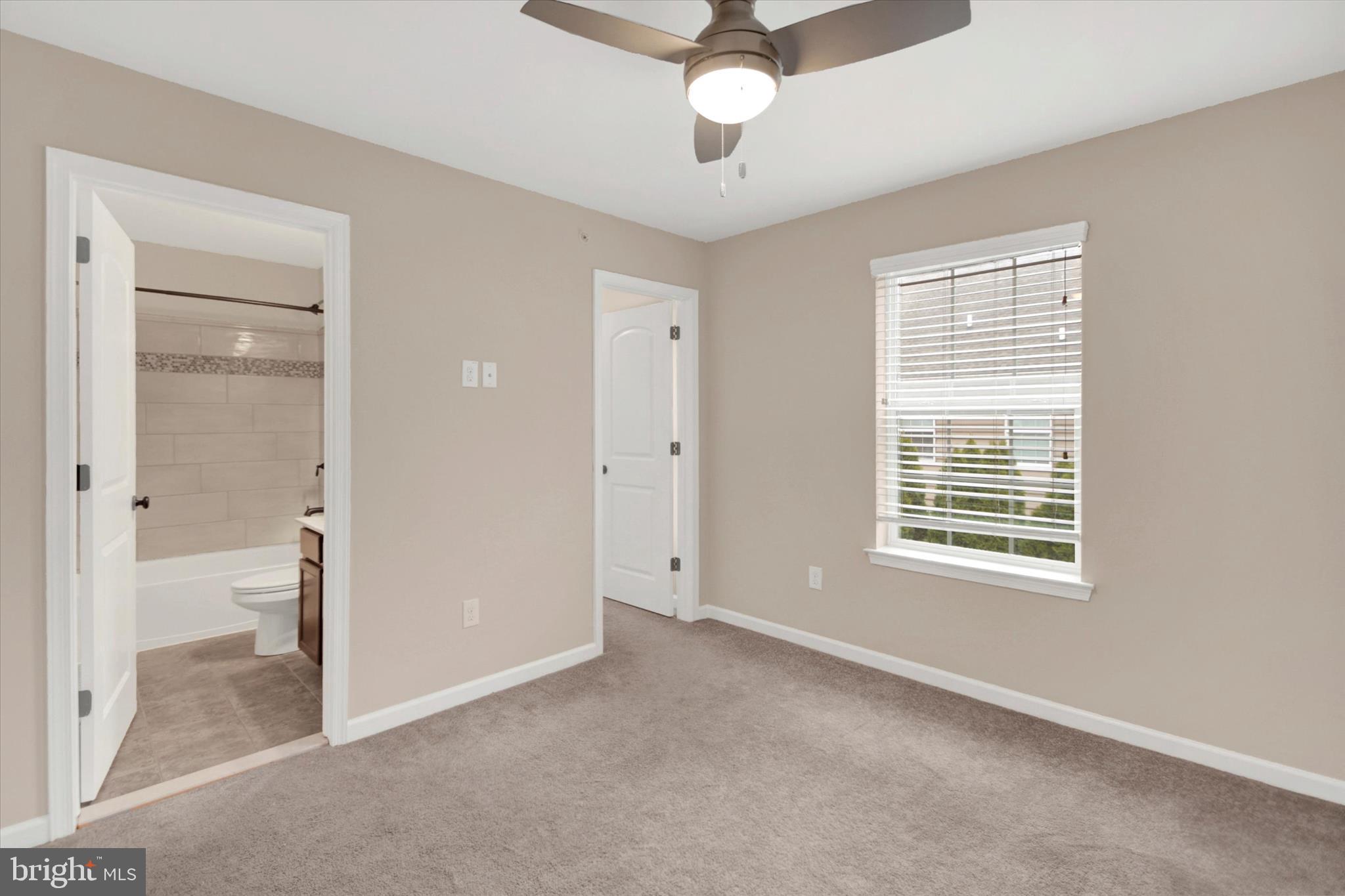 CARRIAGE HILL - Residential