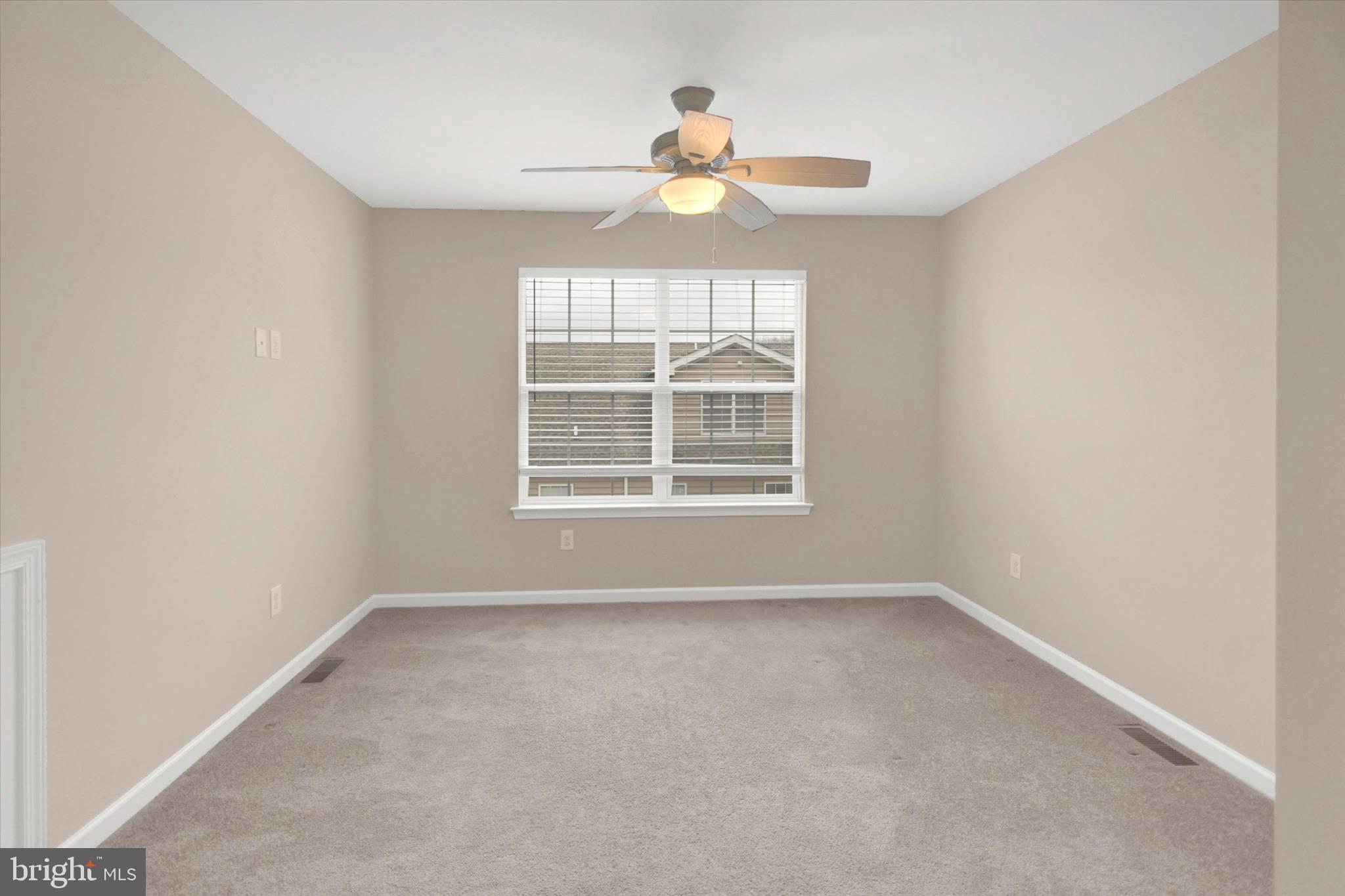 CARRIAGE HILL - Residential