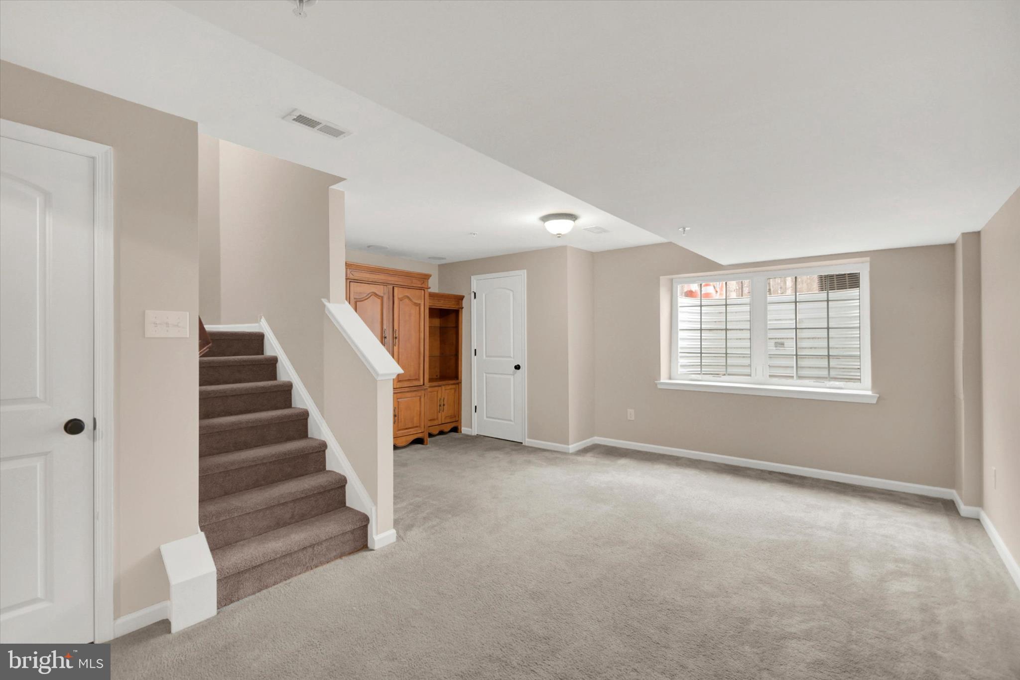 CARRIAGE HILL - Residential