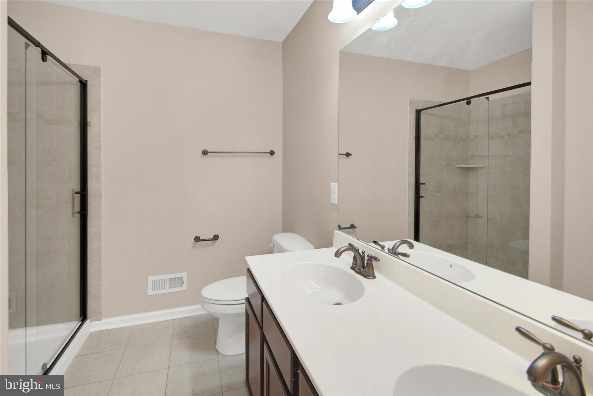 CARRIAGE HILL - Residential