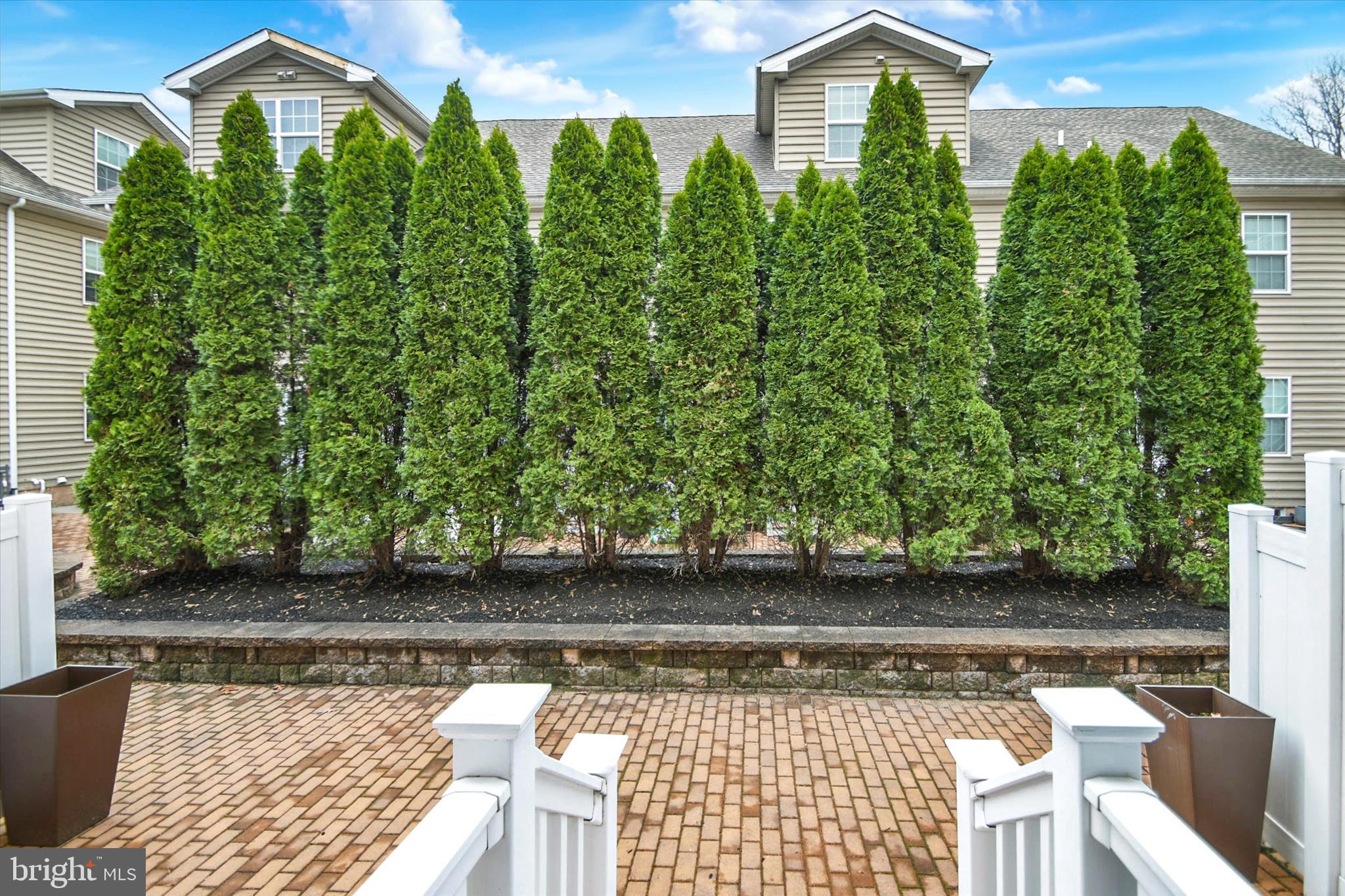 CARRIAGE HILL - Residential