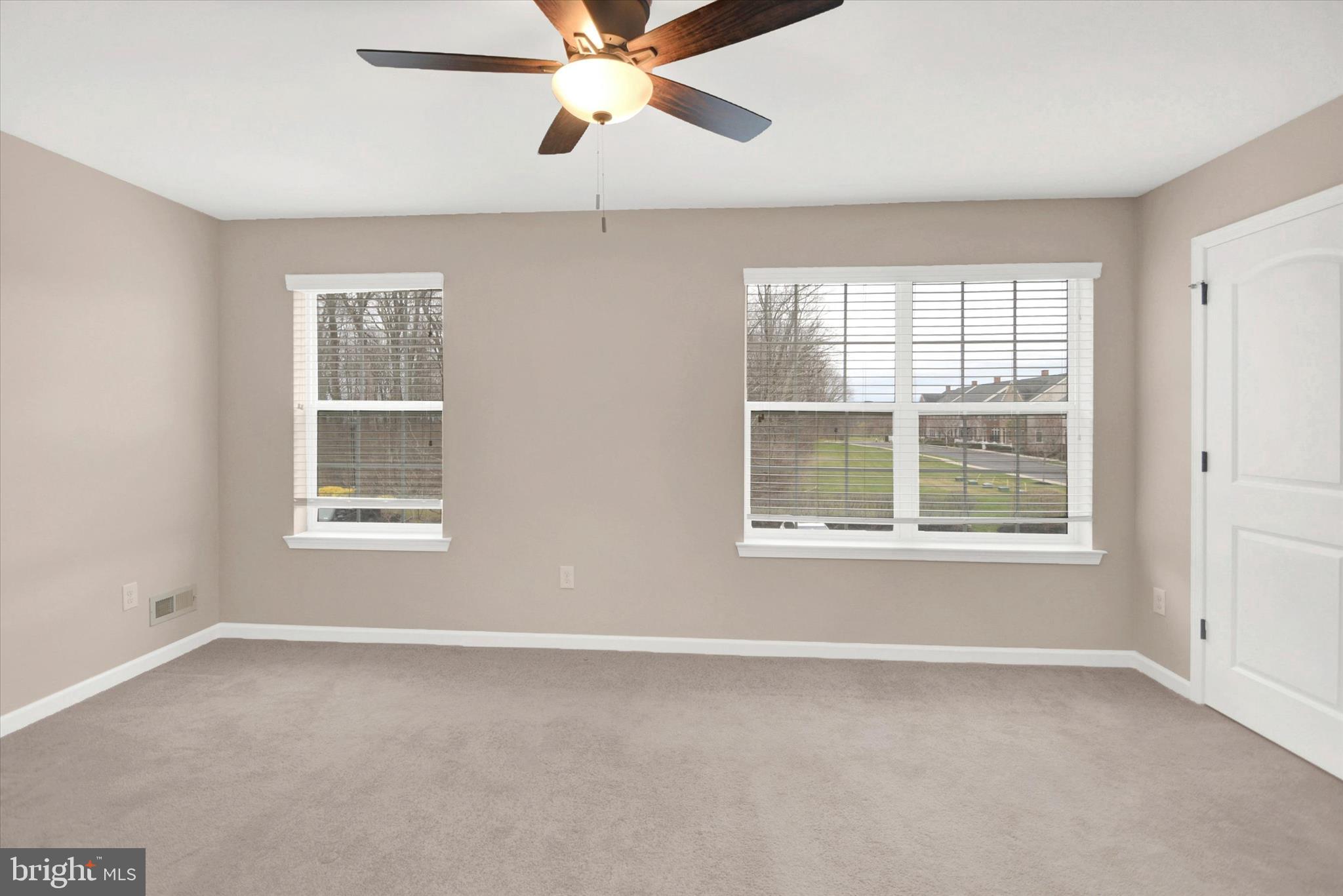 CARRIAGE HILL - Residential