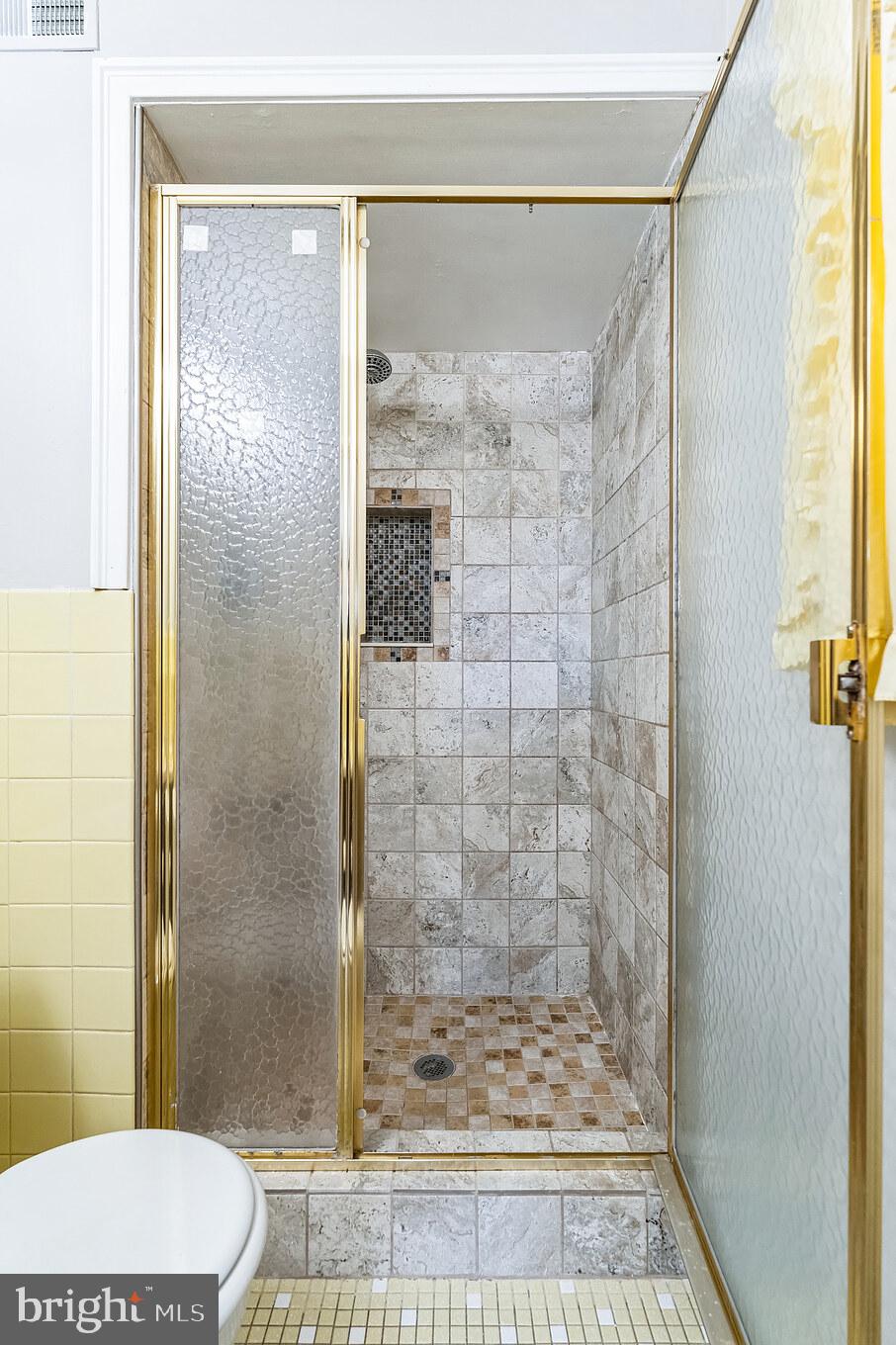 SOMERTON - Residential