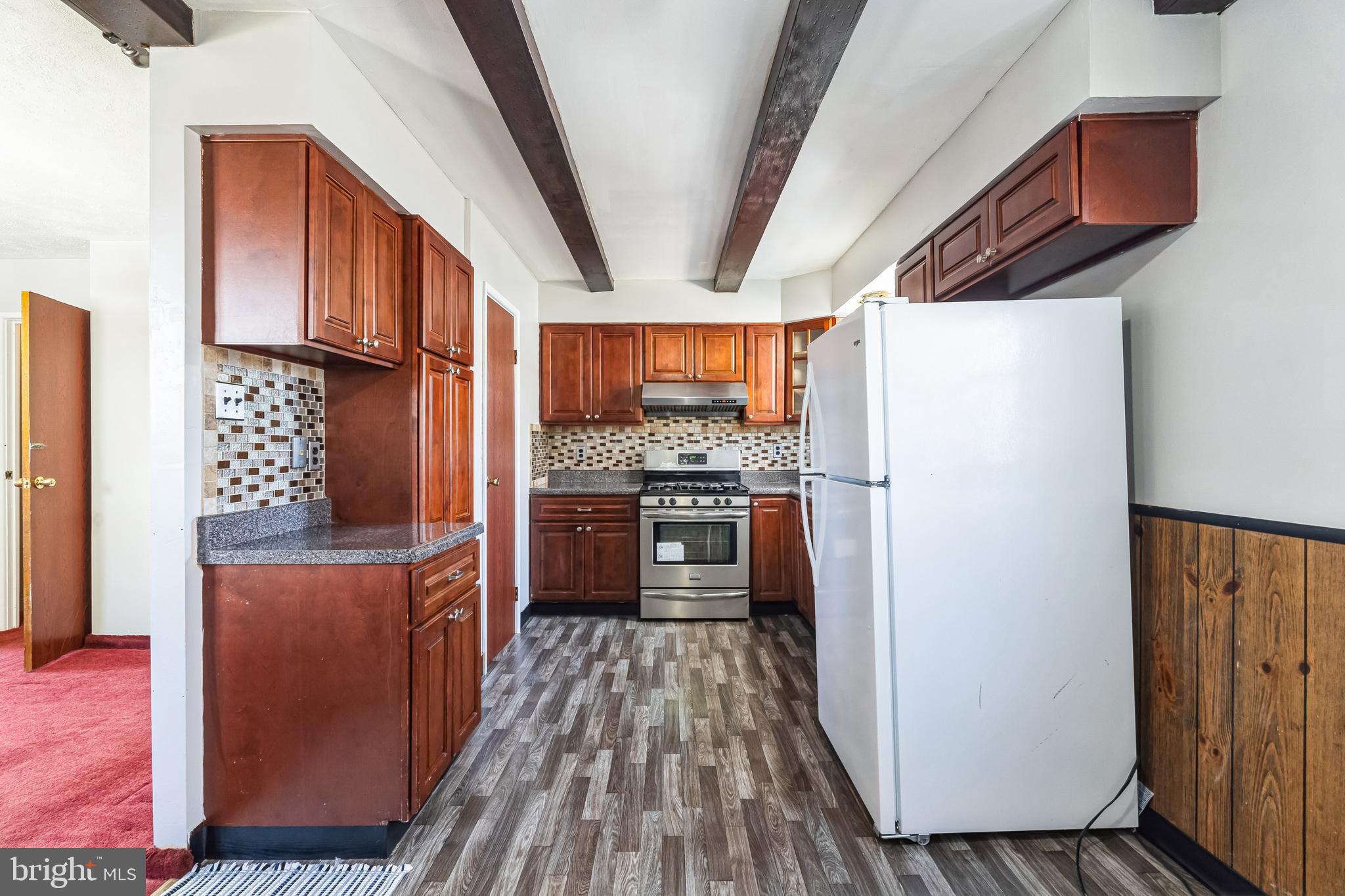 SOMERTON - Residential