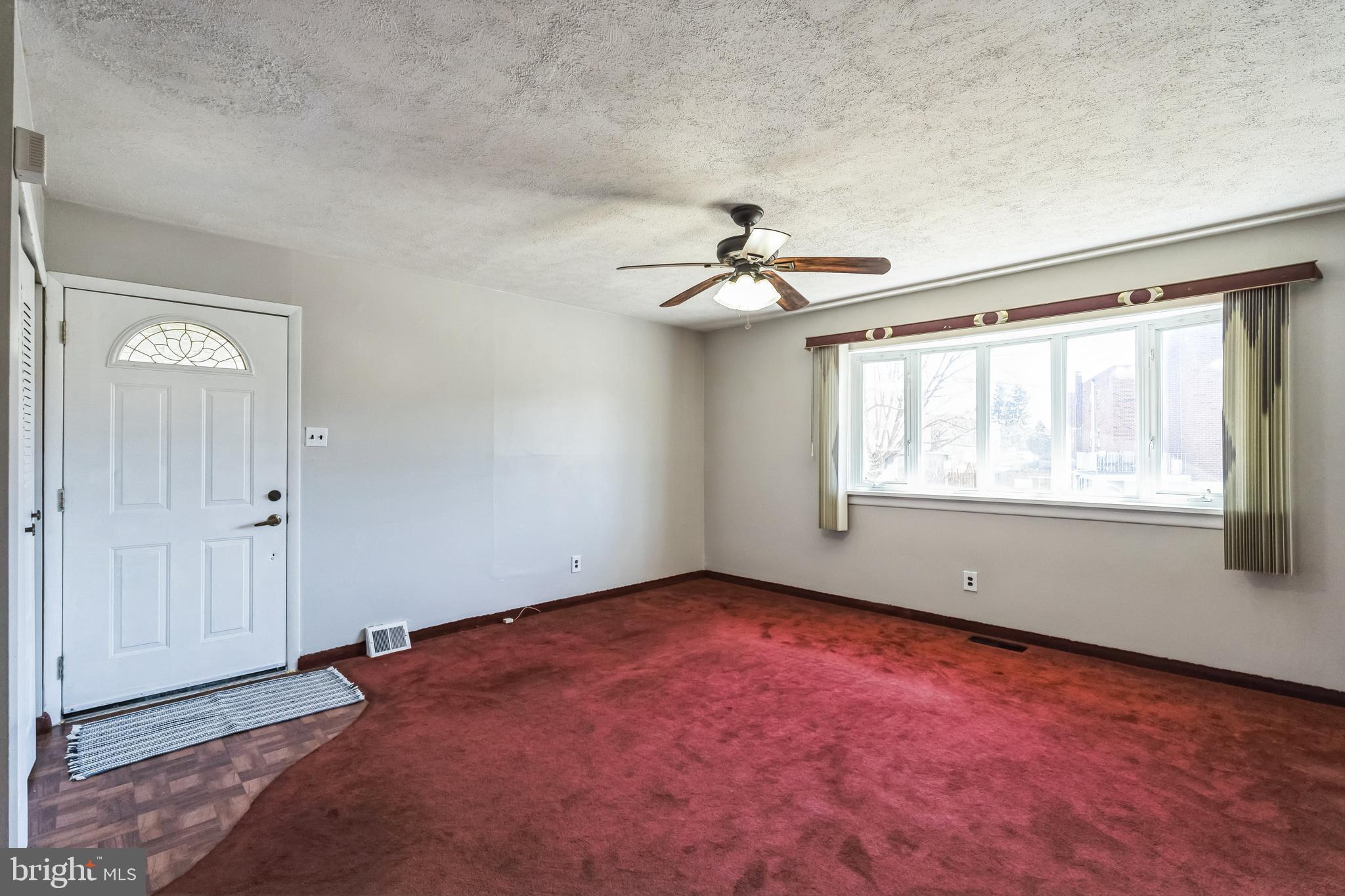 SOMERTON - Residential