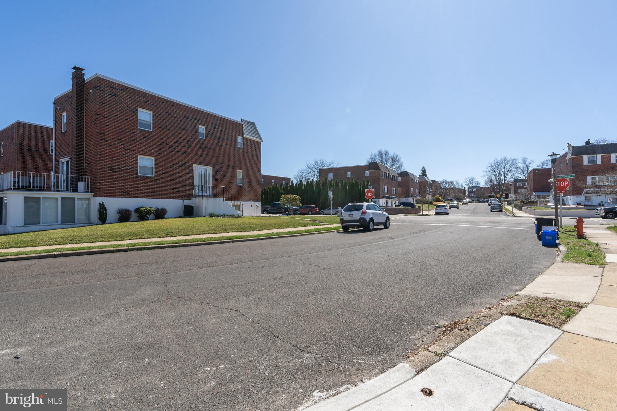 SOMERTON - Residential