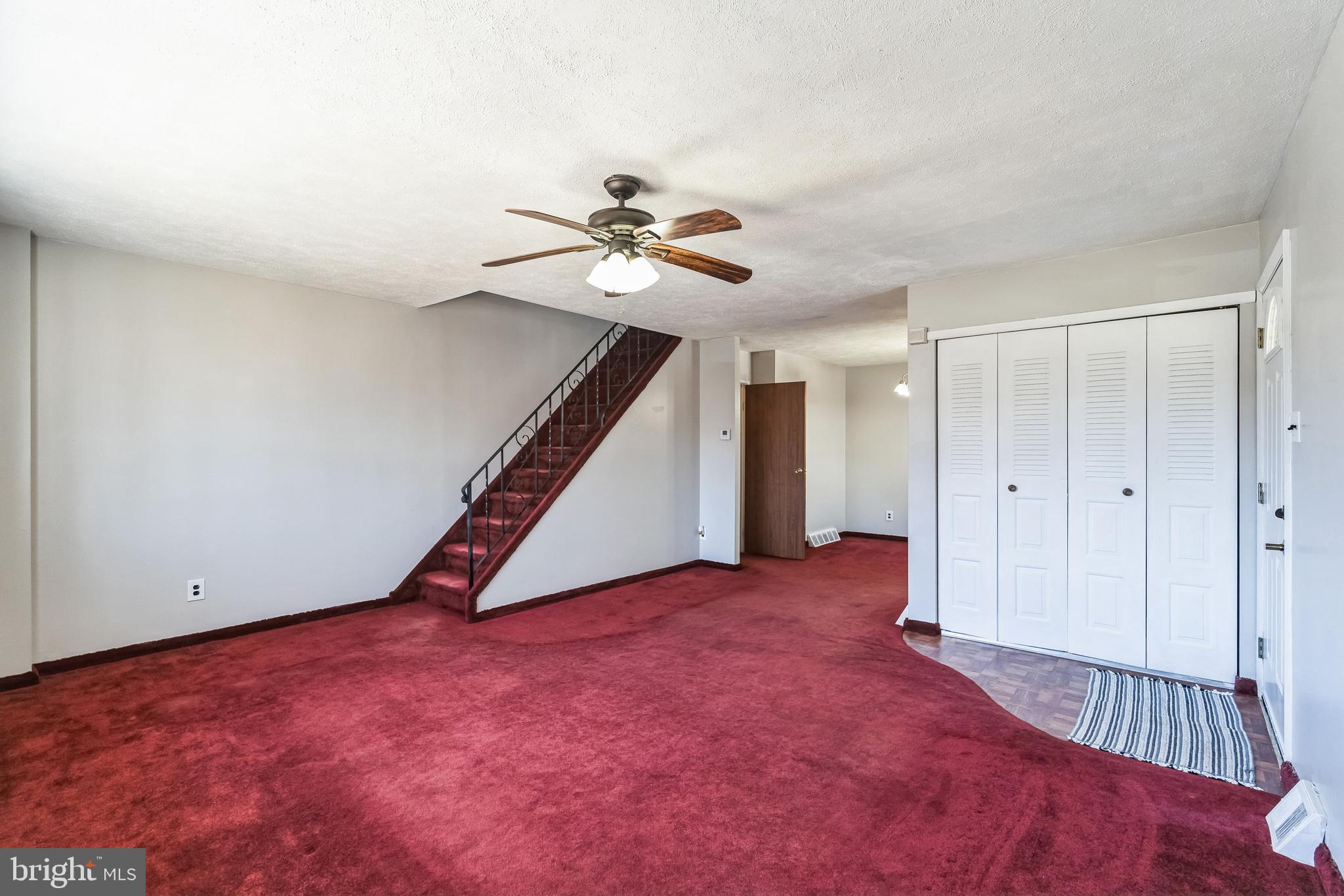 SOMERTON - Residential