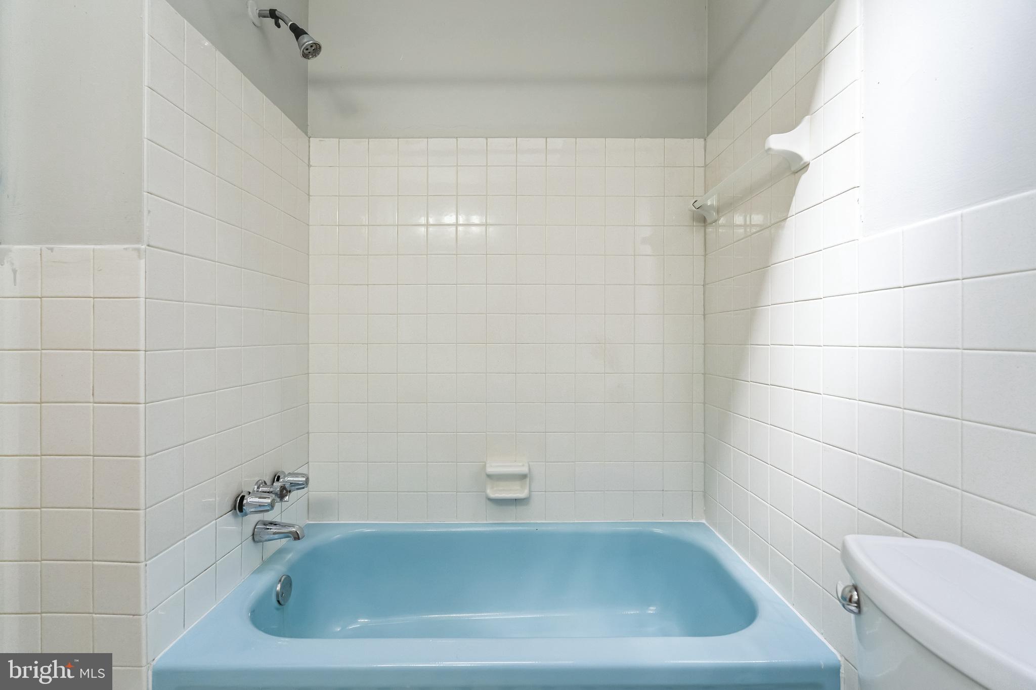 SOMERTON - Residential