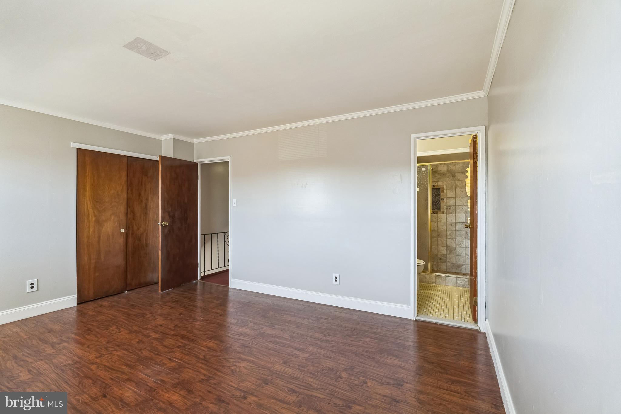 SOMERTON - Residential