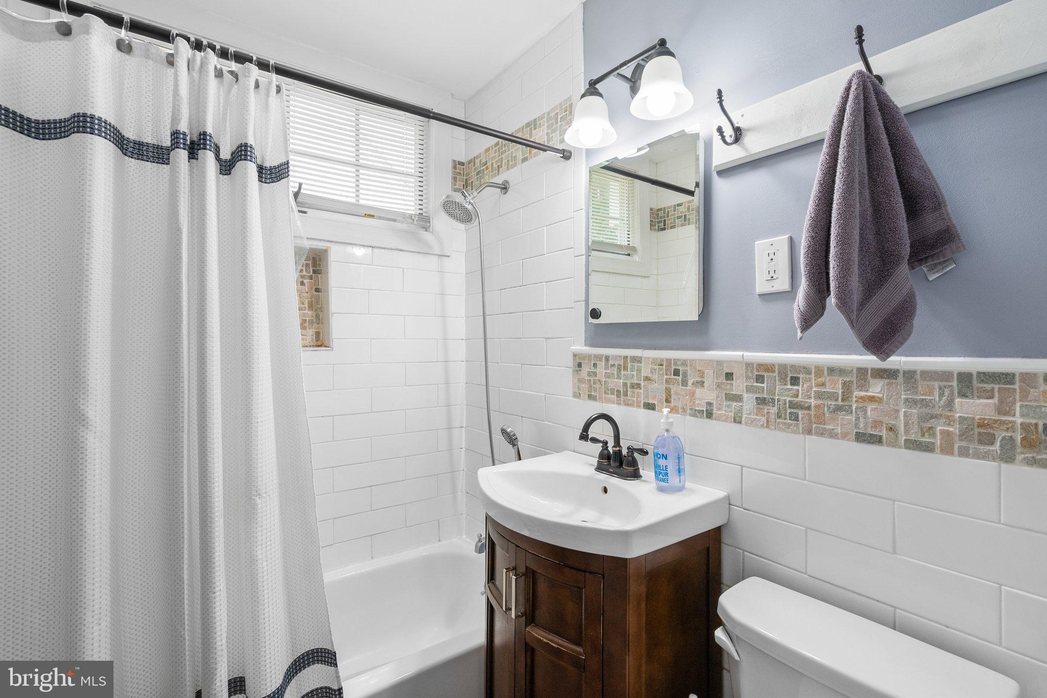 CONN AVE HILLS - Residential Lease