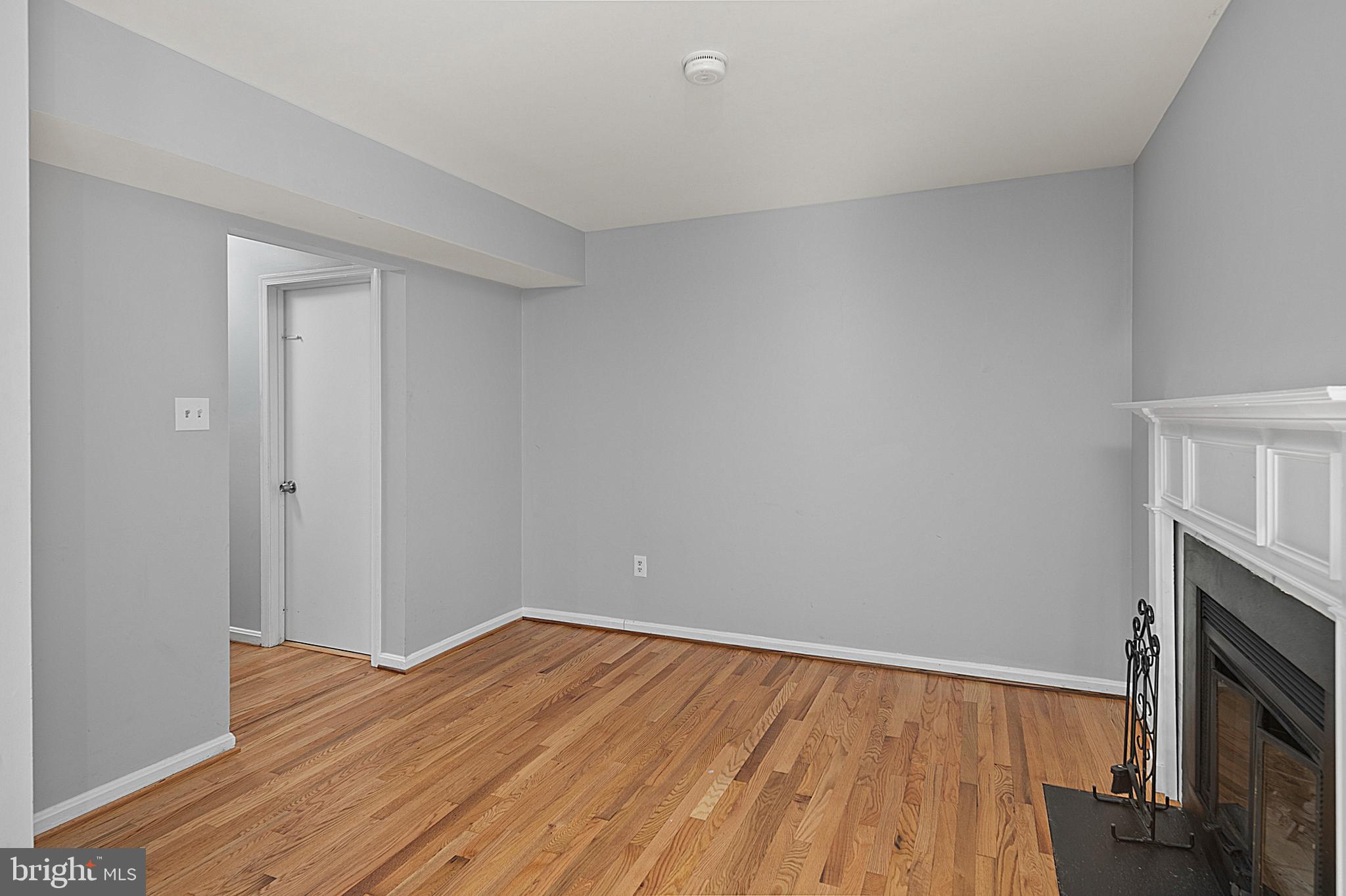 HICKORY RIDGE - Residential Lease