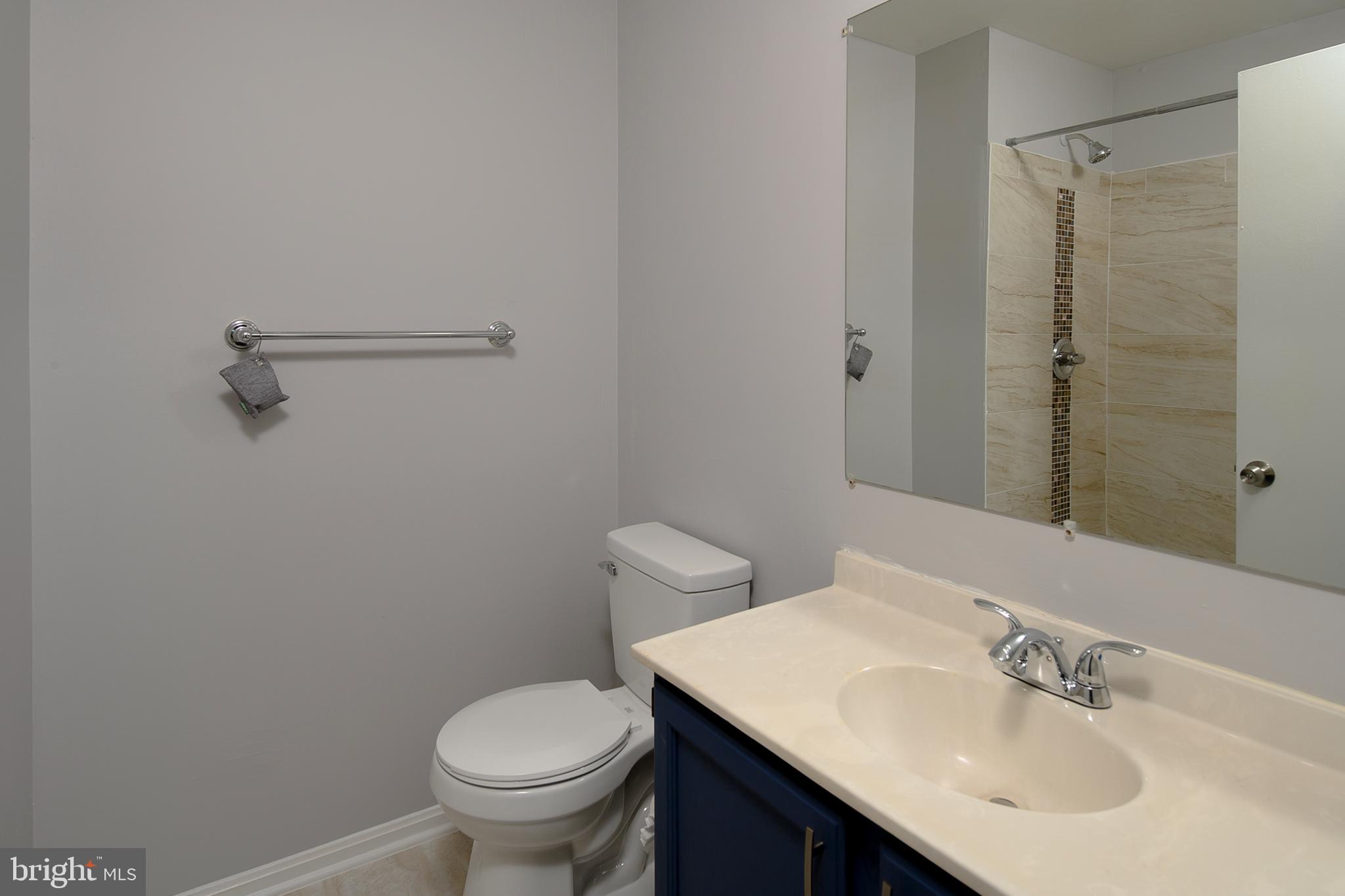 HICKORY RIDGE - Residential Lease