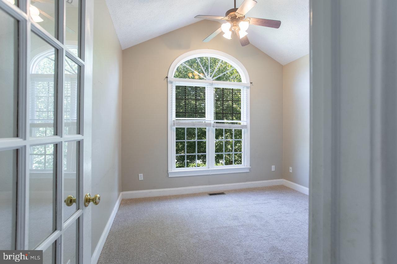 BARRINGTON - Residential