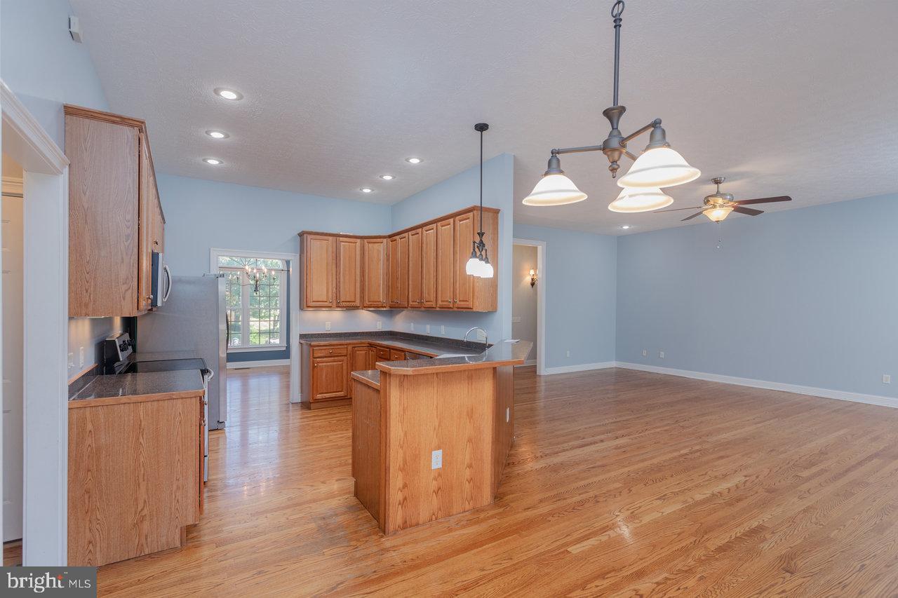 BARRINGTON - Residential