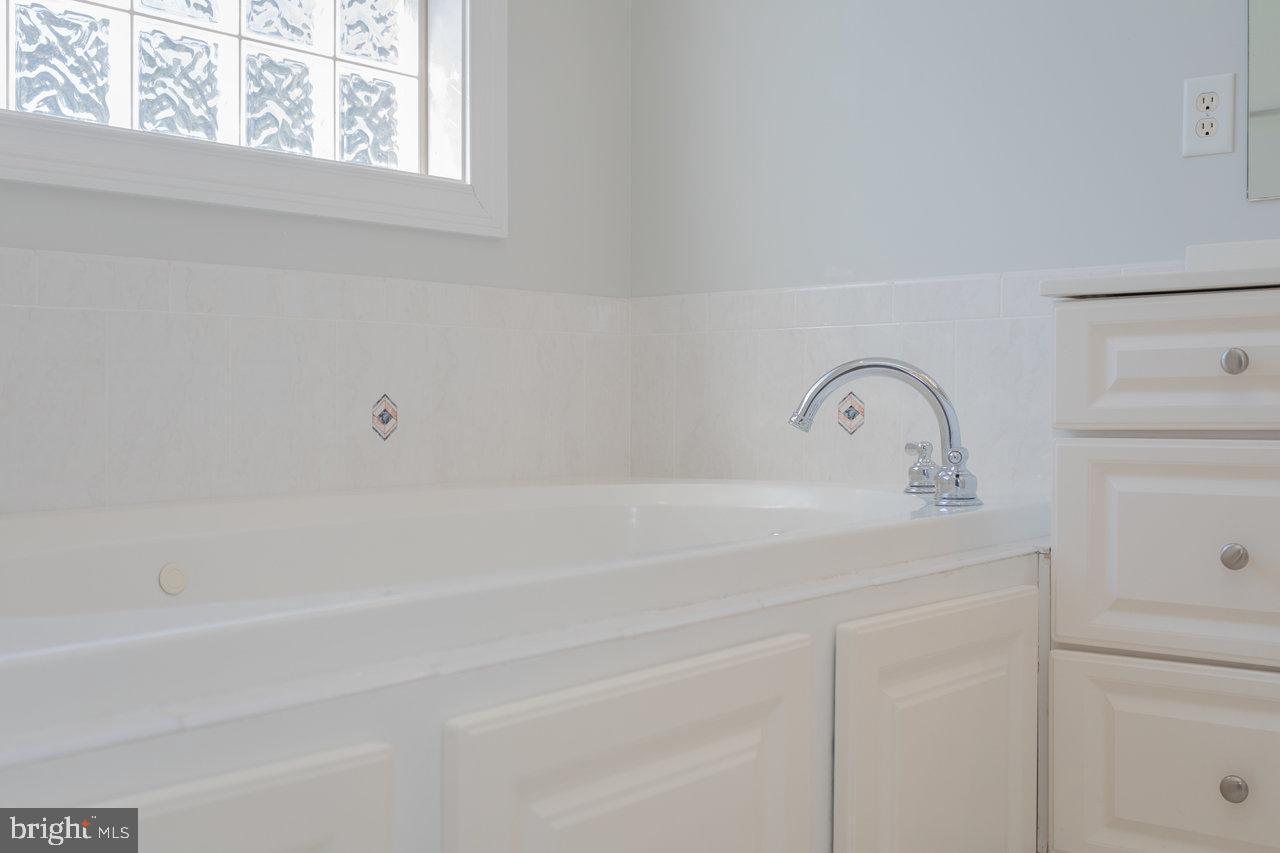 BARRINGTON - Residential