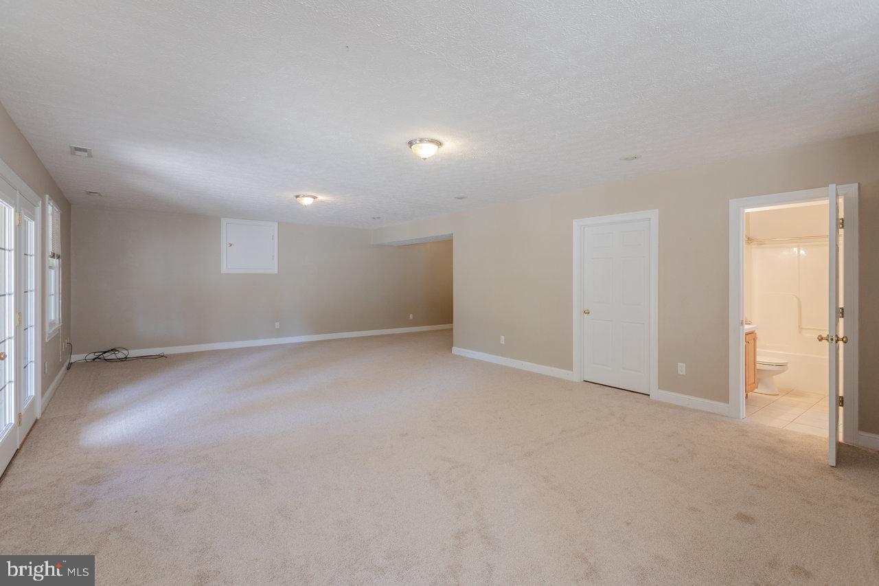 BARRINGTON - Residential