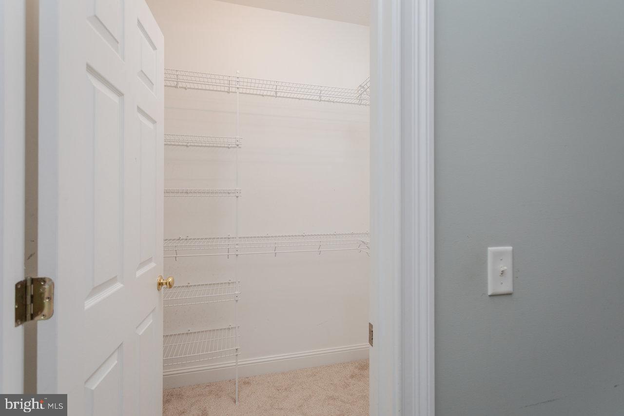 BARRINGTON - Residential