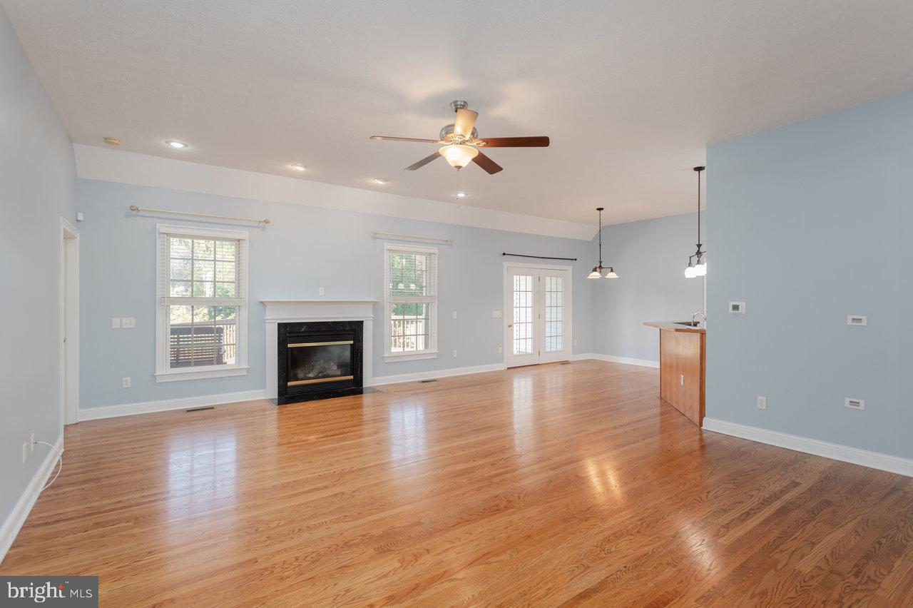 BARRINGTON - Residential