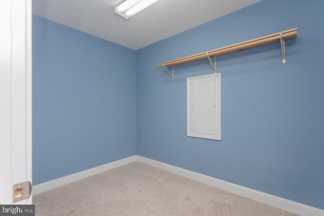 BARRINGTON - Residential