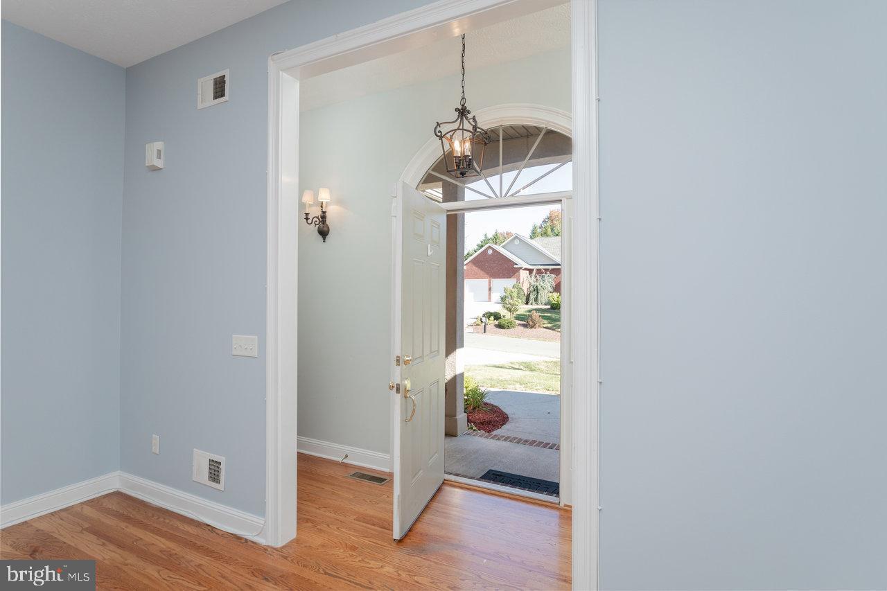 3225 BERRYFIELD DRIVE