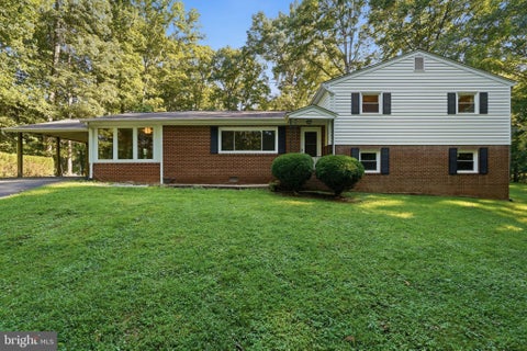 Photo of 7205 Signal Hill Road, MANASSAS, VA 20111 (MLS # VAPW2129938)