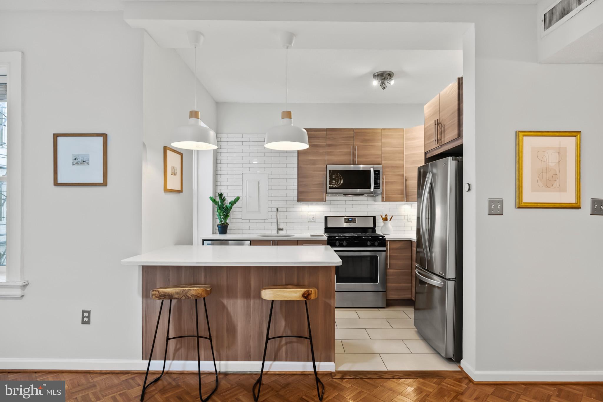 1851 COLUMBIA ROAD NW 305