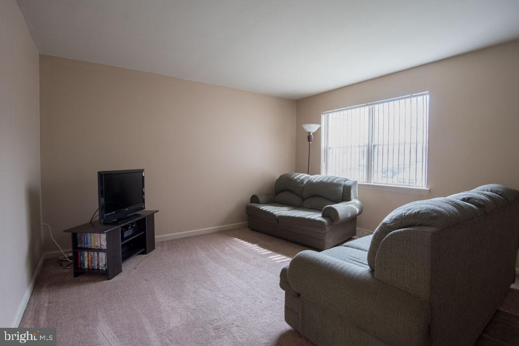 EASTWOOD MEADOWS - Residential