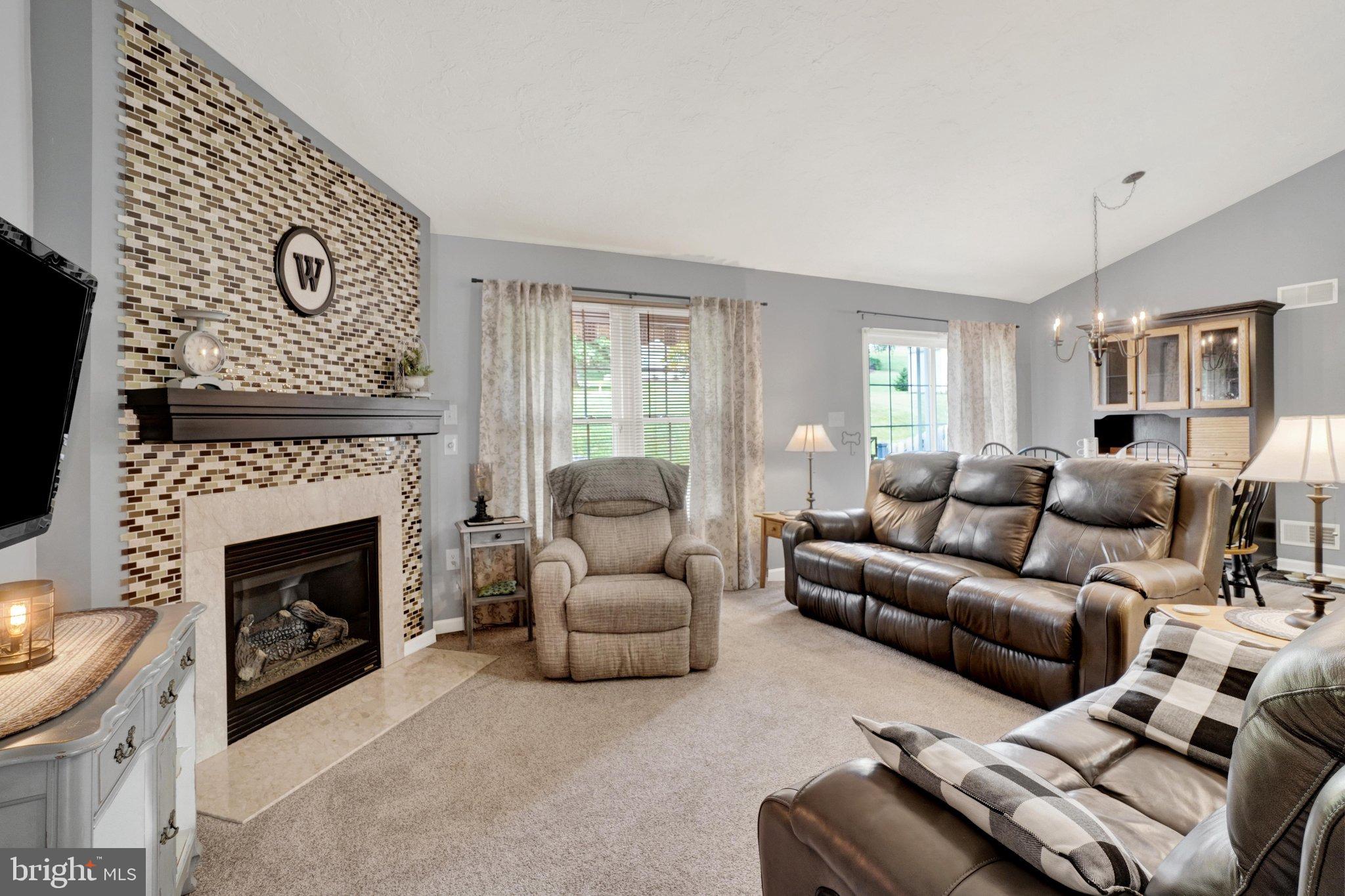 593 HARVEST DRIVE