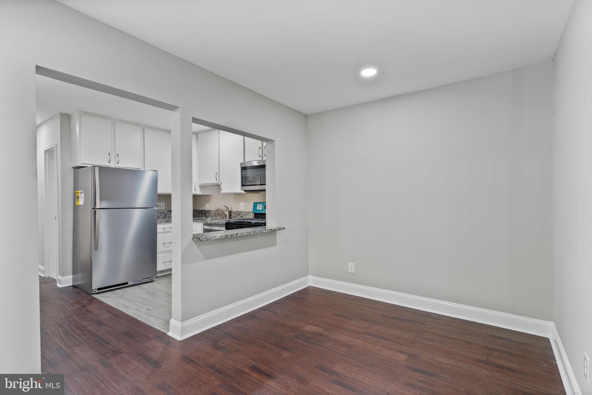 49 SKYHILL ROAD 201