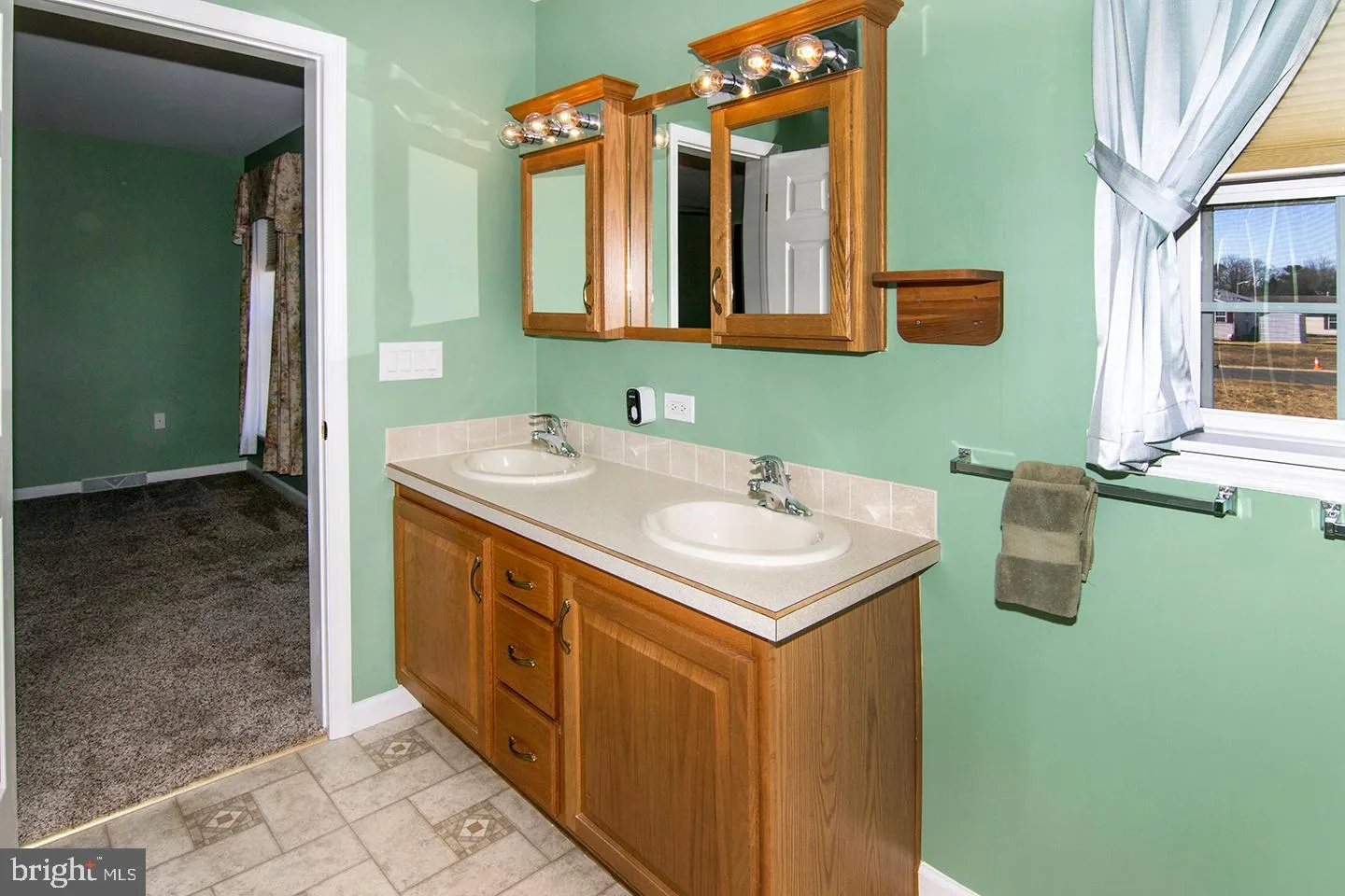 Williamstown, New Jersey 08094, United States, 2 Bedrooms Bedrooms, ,2 BathroomsBathrooms,Residential,Active,83348