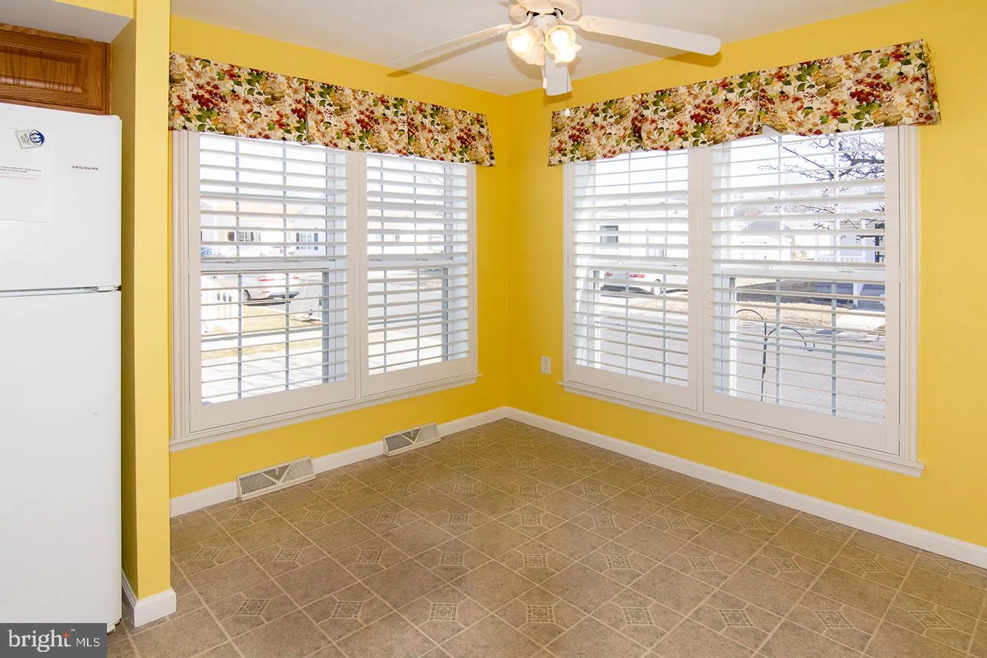 Williamstown, New Jersey 08094, United States, 2 Bedrooms Bedrooms, ,2 BathroomsBathrooms,Residential,Active,83348