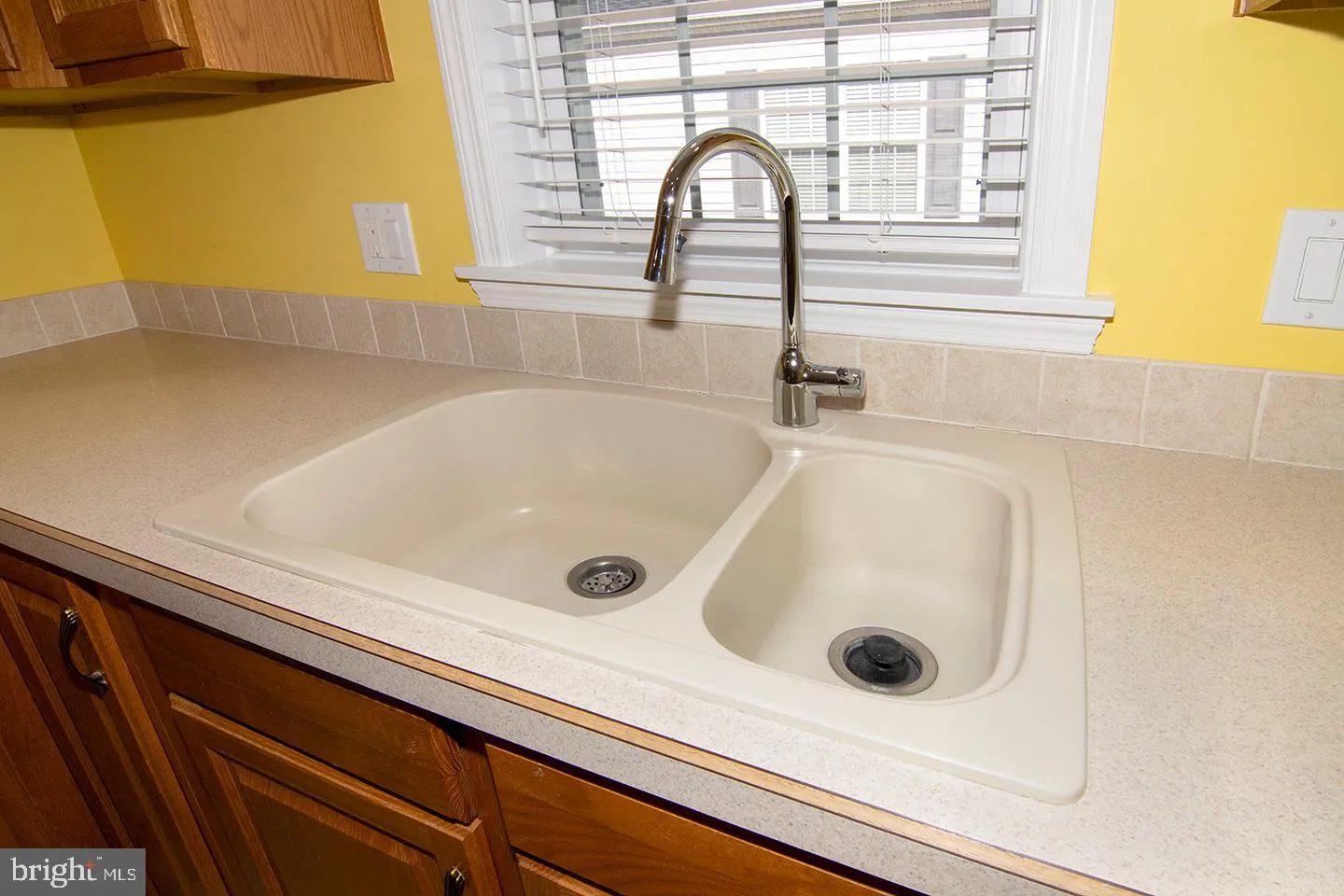 Williamstown, New Jersey 08094, United States, 2 Bedrooms Bedrooms, ,2 BathroomsBathrooms,Residential,Active,83348