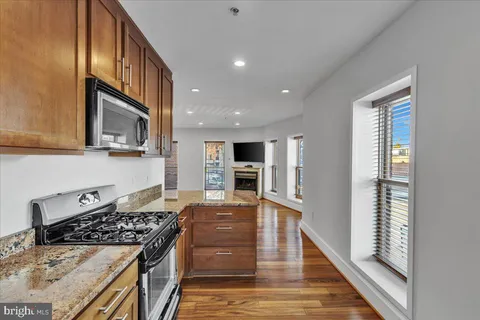 249 Florida Avenue NW Unit 22, Washington, DC 20001 - MLS#: DCDC2188150