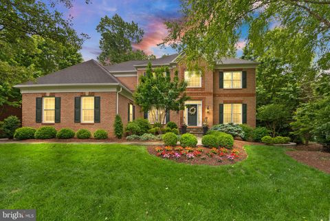 12019 WANDABURY ROAD OAKTON VA 22124