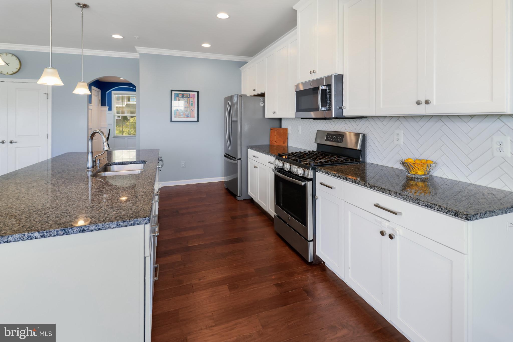 BOLTON HILL - Residential