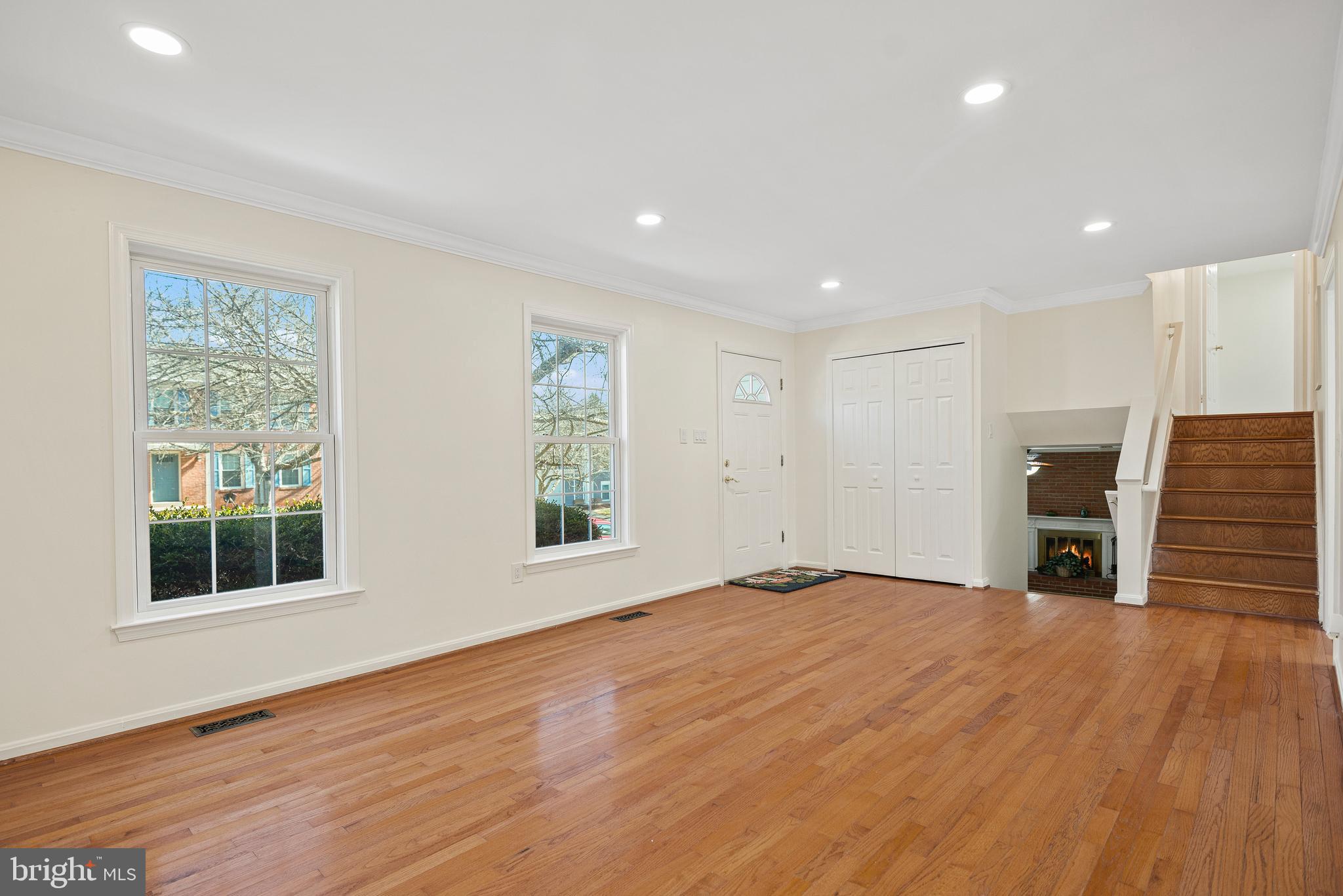 MILLS FARM - Residential