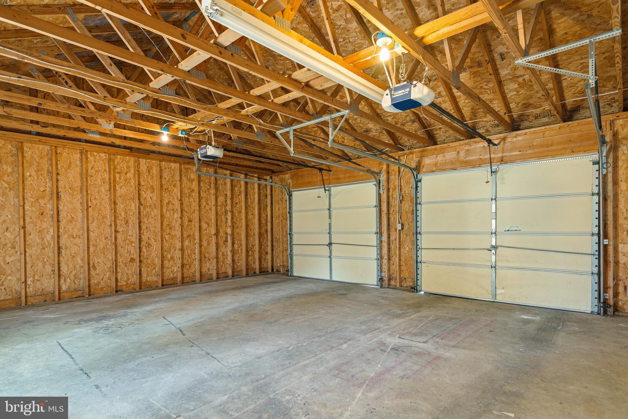 MILLS FARM - Residential