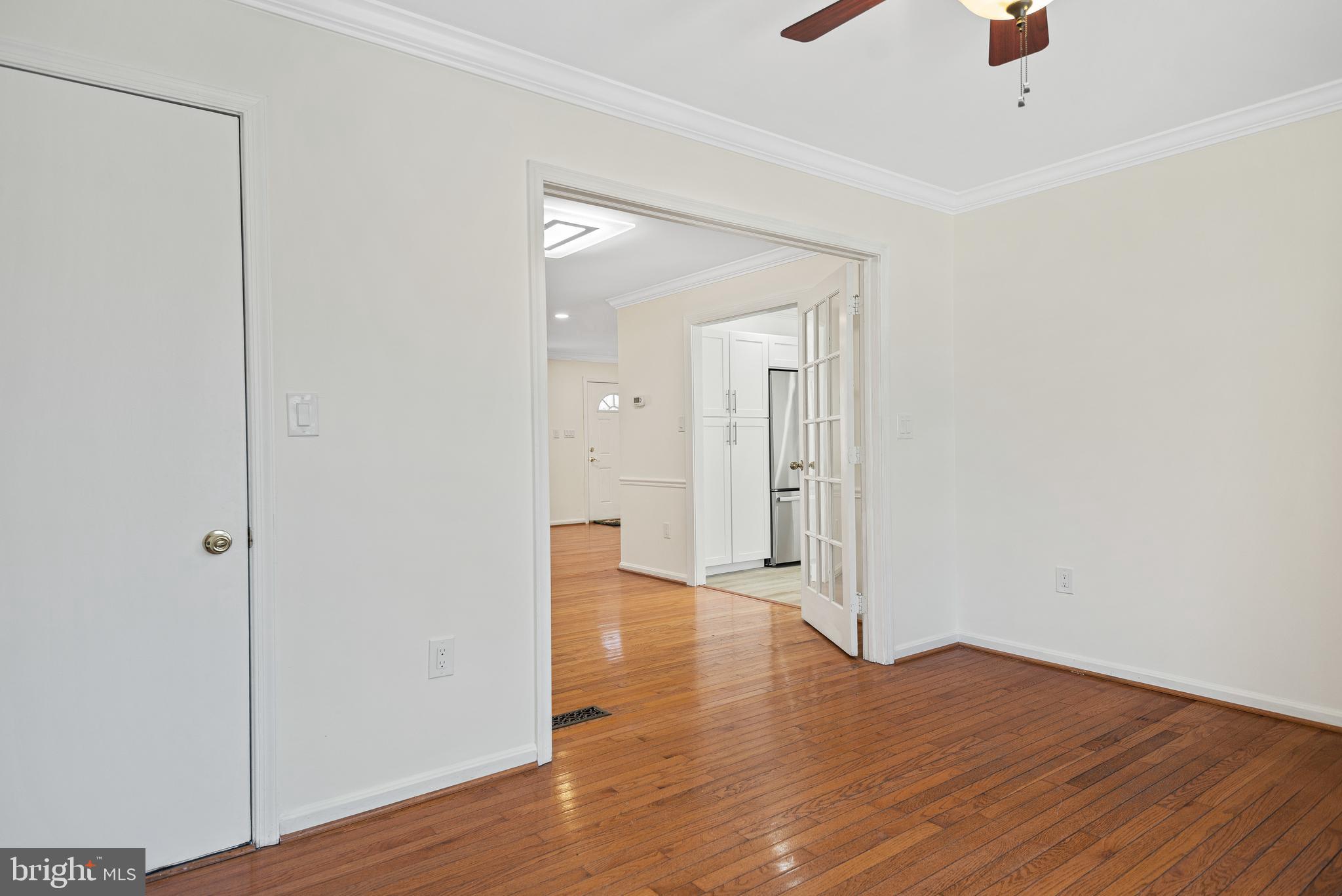 MILLS FARM - Residential